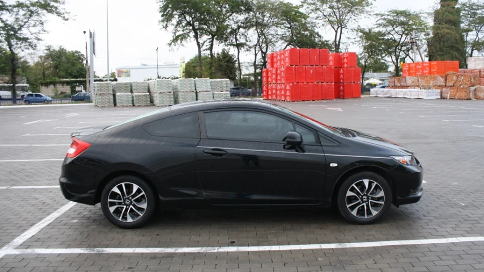 Honda Civic Coupe EX 2