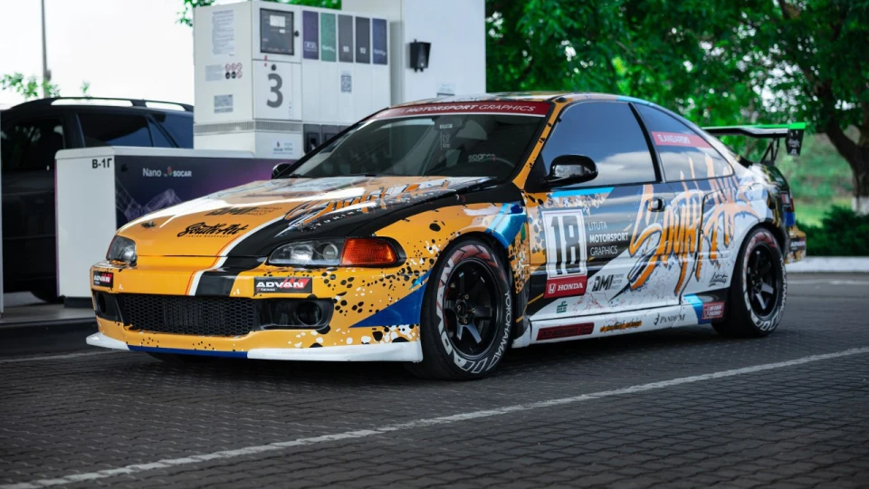 Honda Civic Coupe pandem 4
