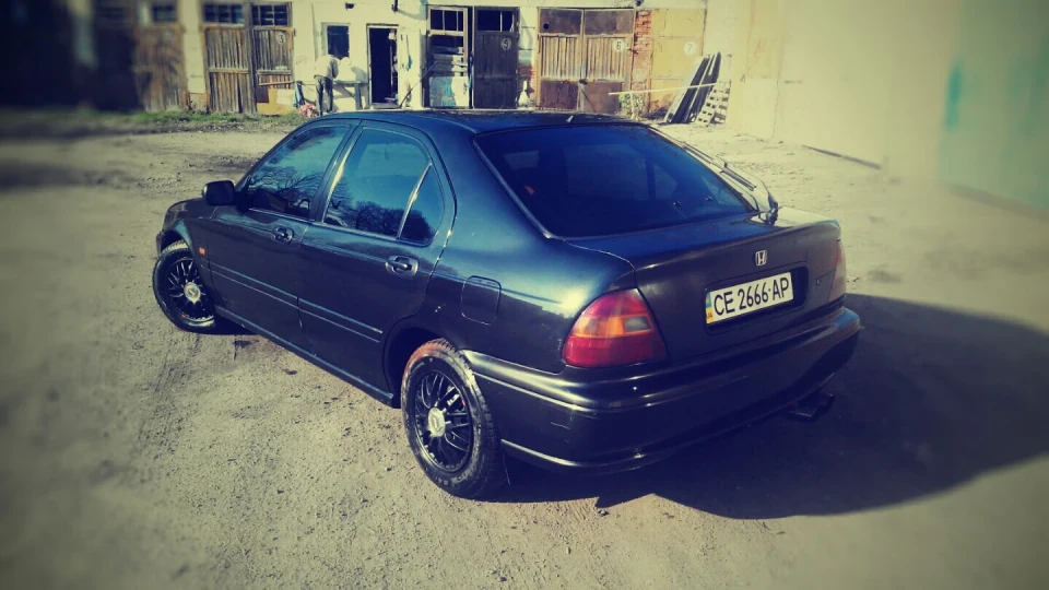 Honda Civic Fastback 5