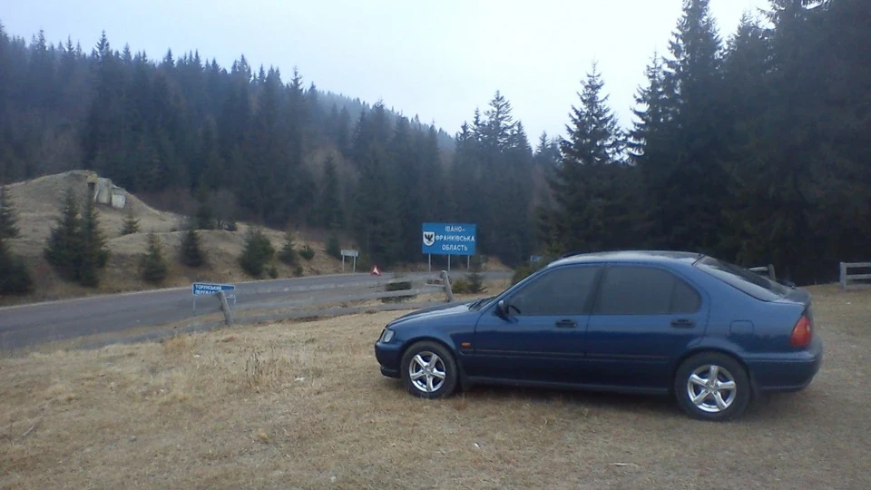 Honda Civic Fastback 1.6 full