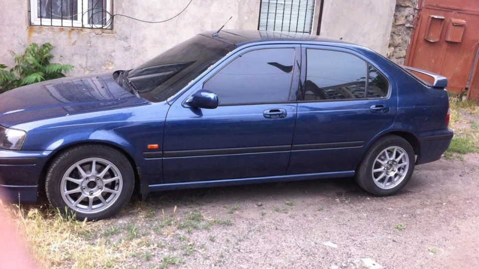 Honda Civic Fastback 1.8 vti-S 4