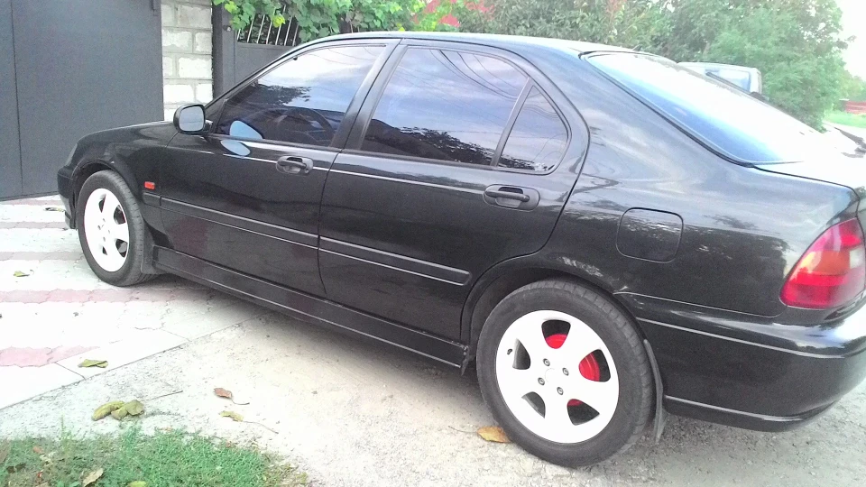 Honda Civic Fastback Англо-цивік 4