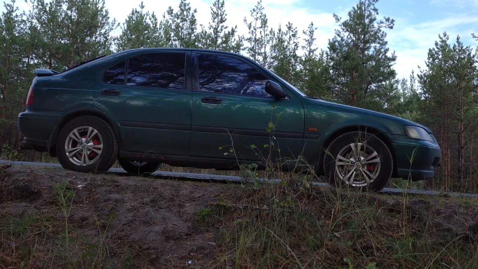 Honda Civic Fastback Зелений металік, 1.5 VT 2