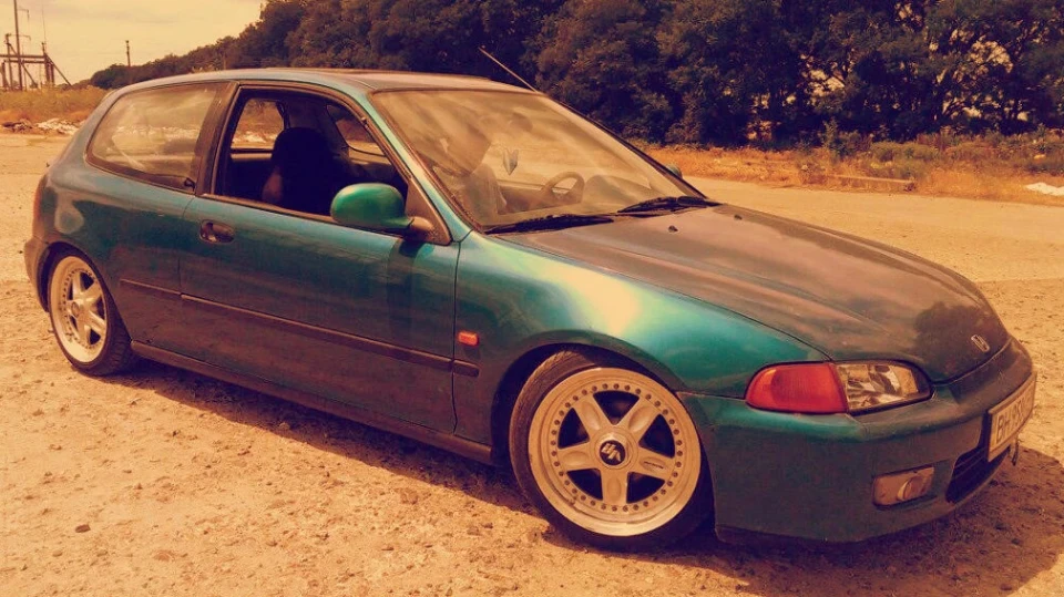 Honda Civic Hatchback 4