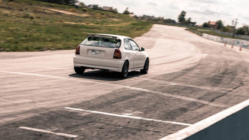 Honda Civic Hatchback 2