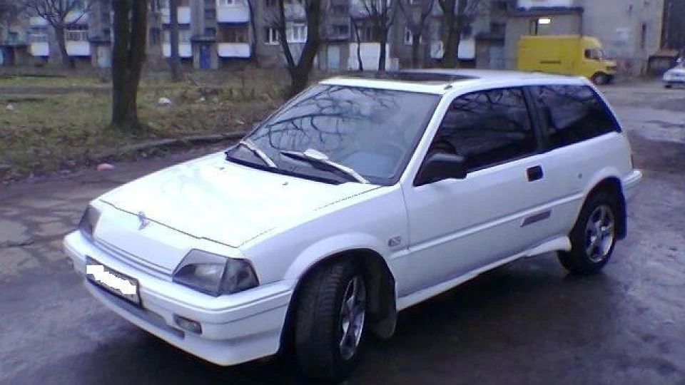 Honda Civic Hatchback 2