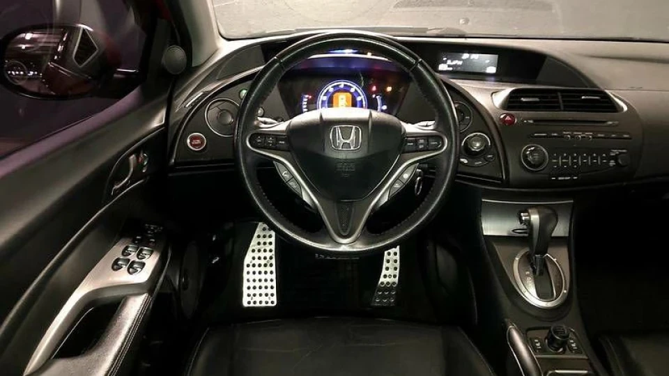 Honda Civic Hatchback 2