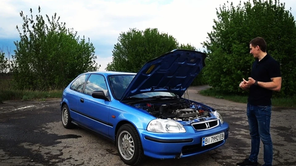 Honda Civic Hatchback 2