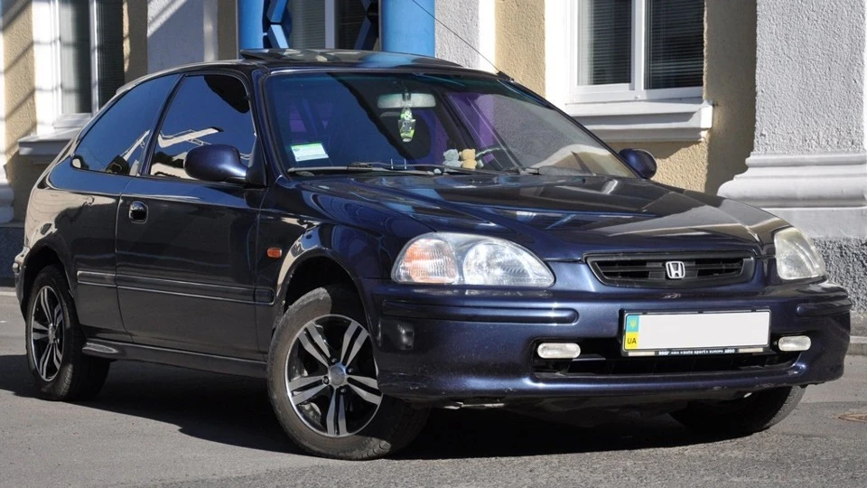 Honda Civic Hatchback 2