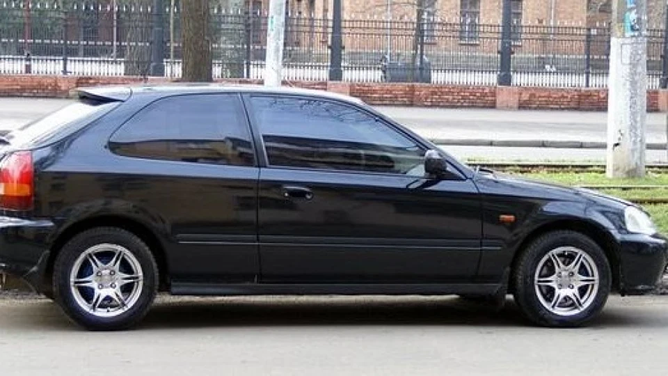 Honda Civic Hatchback 4