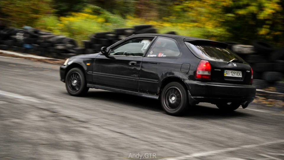 Honda Civic Hatchback 4