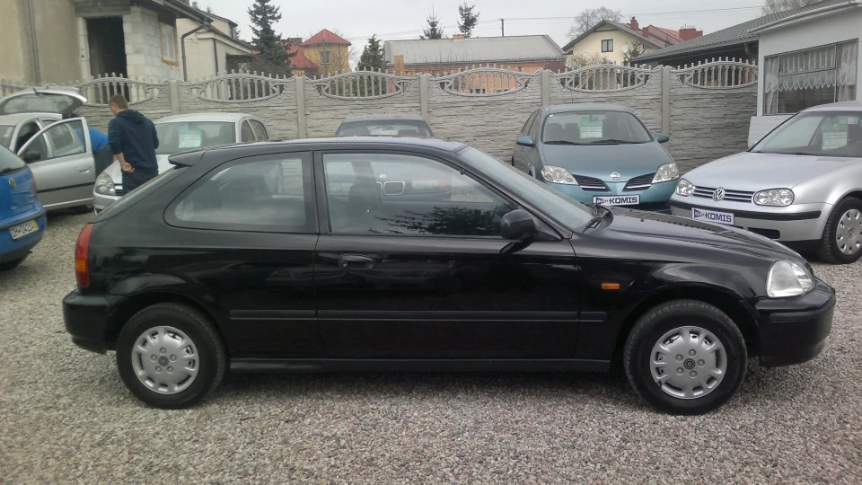 Honda Civic Hatchback 4