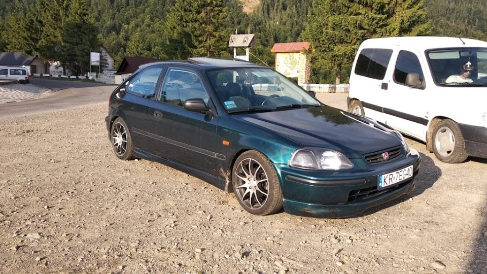 Honda Civic Hatchback 2