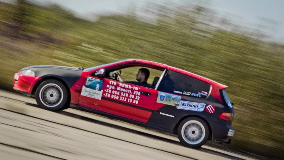 Honda Civic Hatchback 2