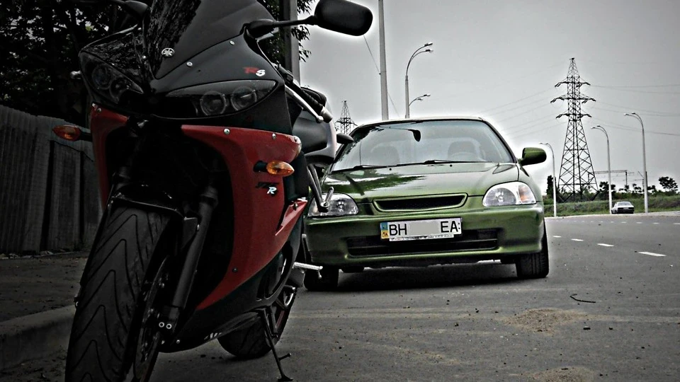 Honda Civic Hatchback 2