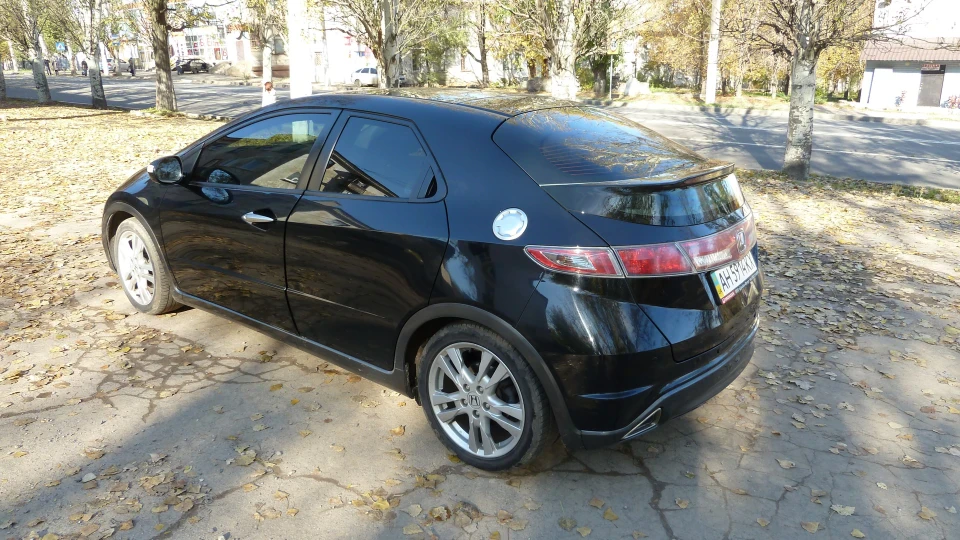 Honda Civic Hatchback 2