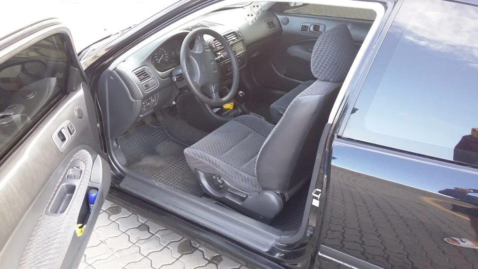 Honda Civic Hatchback 2