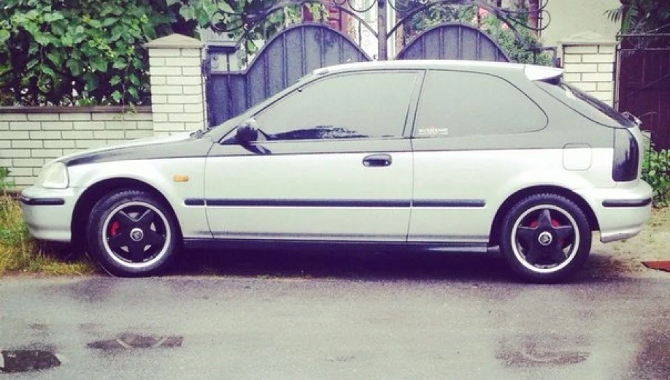 Honda Civic Hatchback 2
