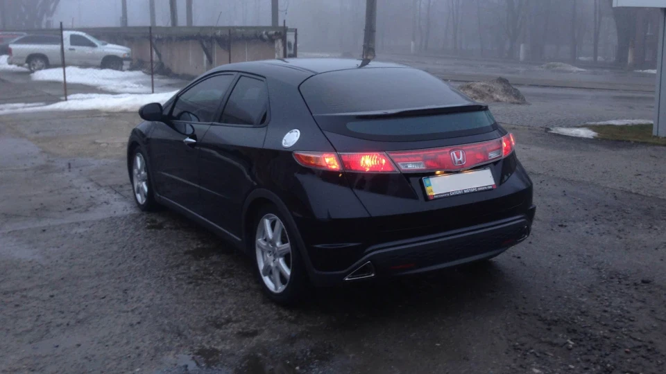 Honda Civic Hatchback 2