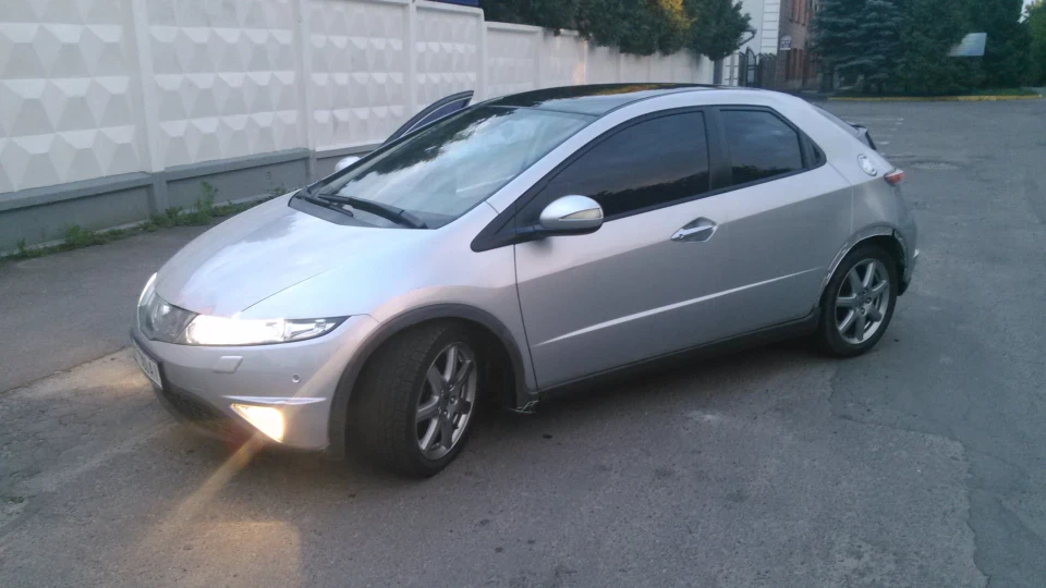 Honda Civic Hatchback 2