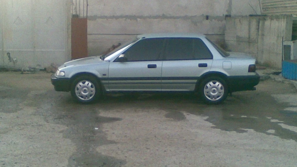 Honda Civic Hatchback 2