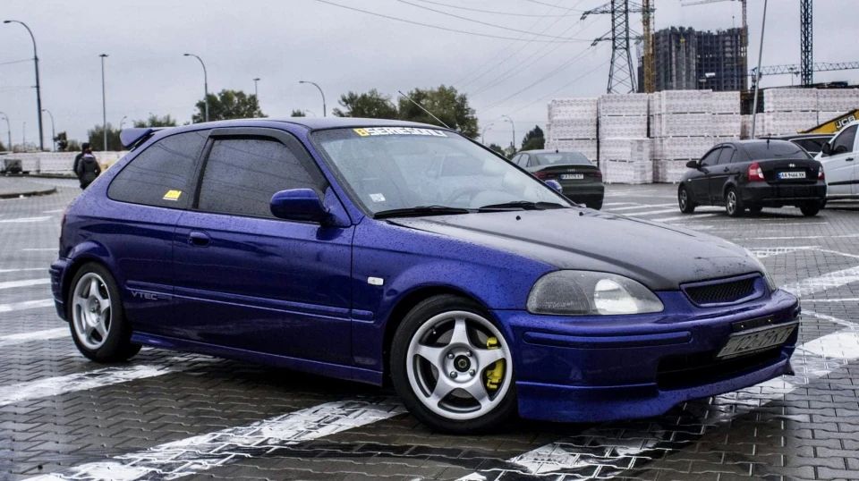 Honda Civic Hatchback 5