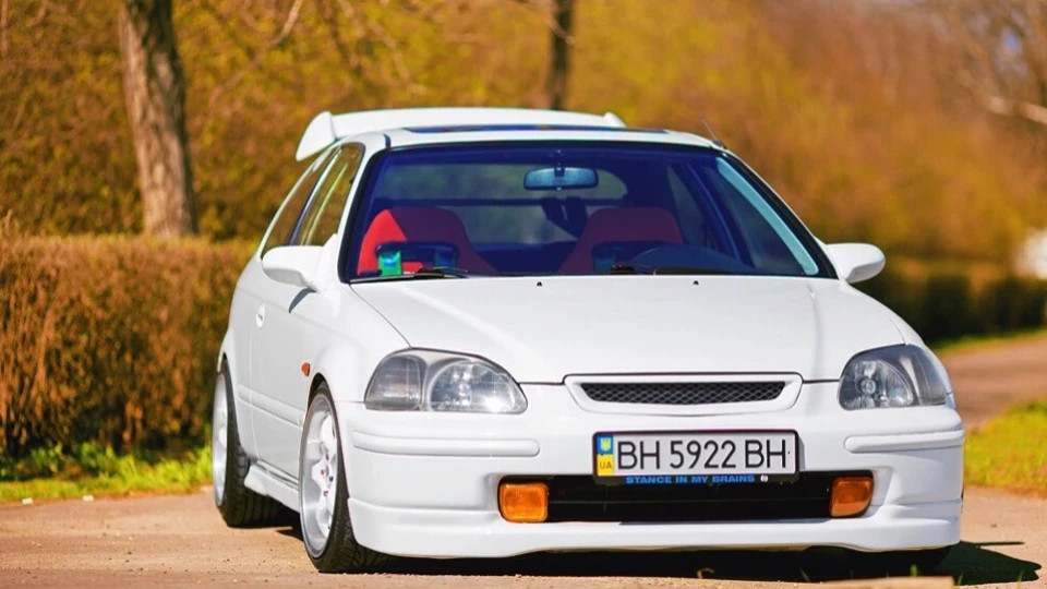 Honda Civic Hatchback 2