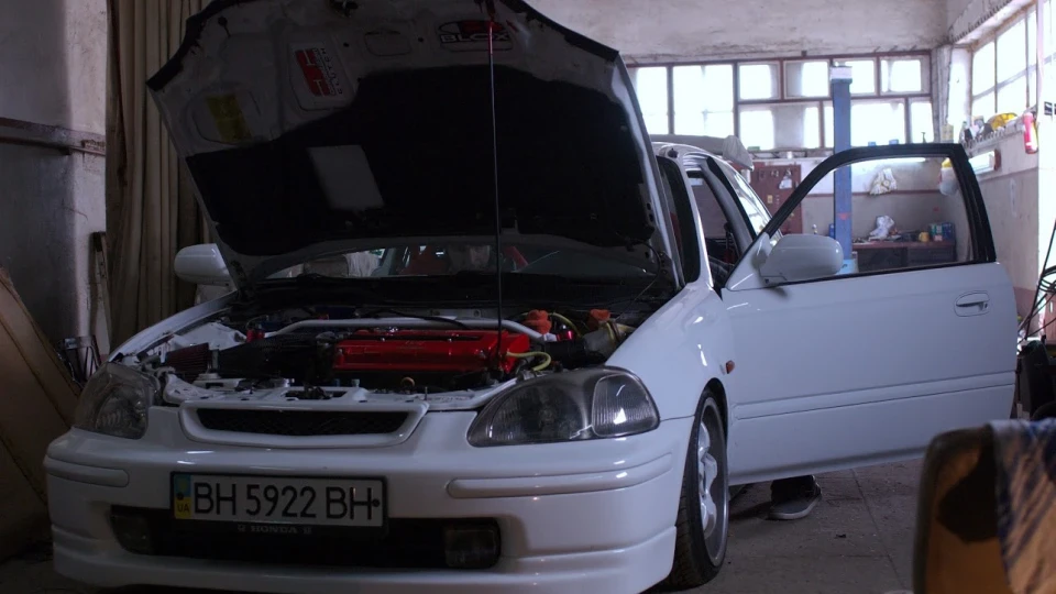 Honda Civic Hatchback 4