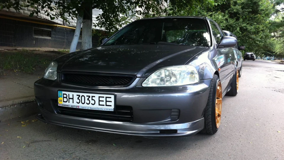 Honda Civic Hatchback 4