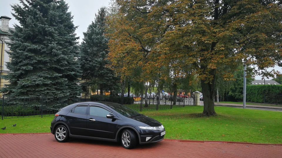 Honda Civic Hatchback 4