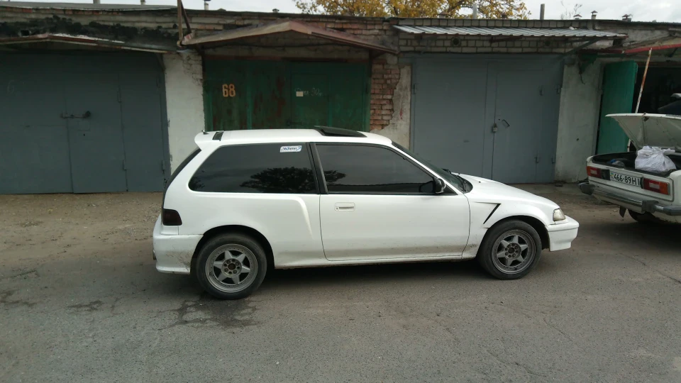 Honda Civic Hatchback 1.4 dual carb 3