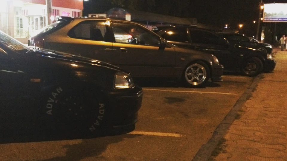 Honda Civic Hatchback 1,4бенз 4