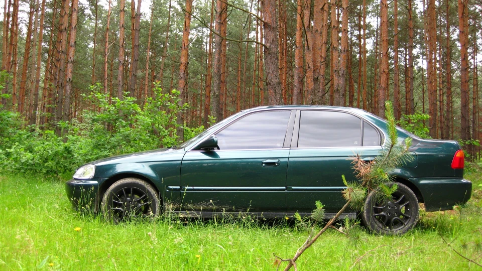 Honda Civic Hatchback 1.6 V-TEC 2