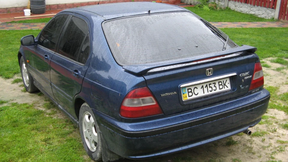 Honda Civic Hatchback 1.6i Saga 2