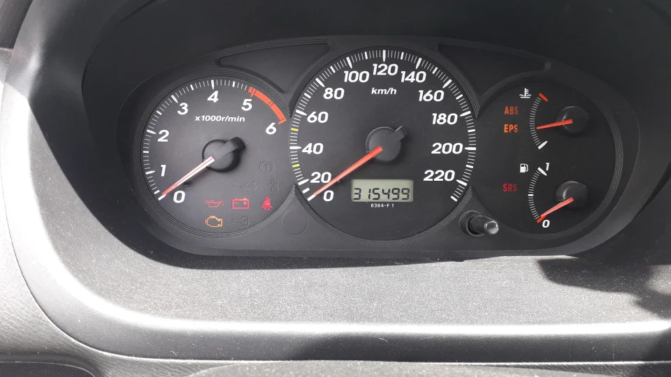 Honda Civic Hatchback 1.7 турбо дизель 3