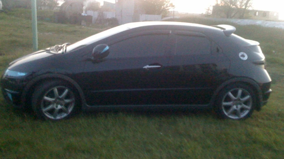 Honda Civic Hatchback 1.8 5
