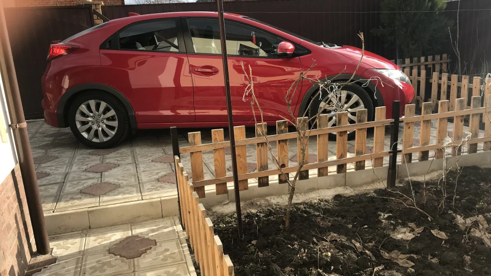 Honda Civic Hatchback 1.8 2