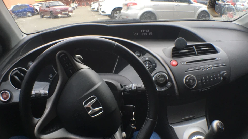 Honda Civic Hatchback 1.8 2