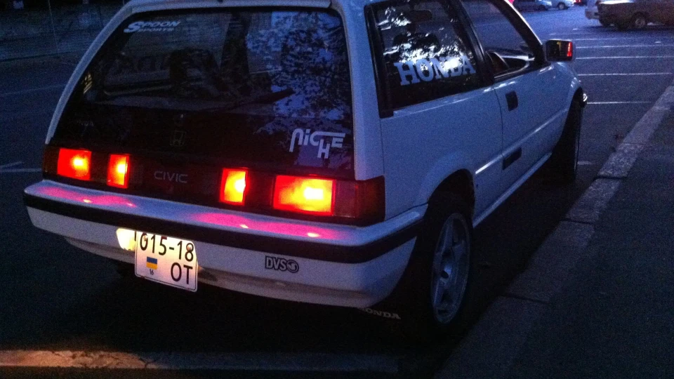 Honda Civic Hatchback (3rd generation) 2