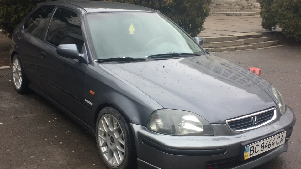 Honda Civic Hatchback '96 2