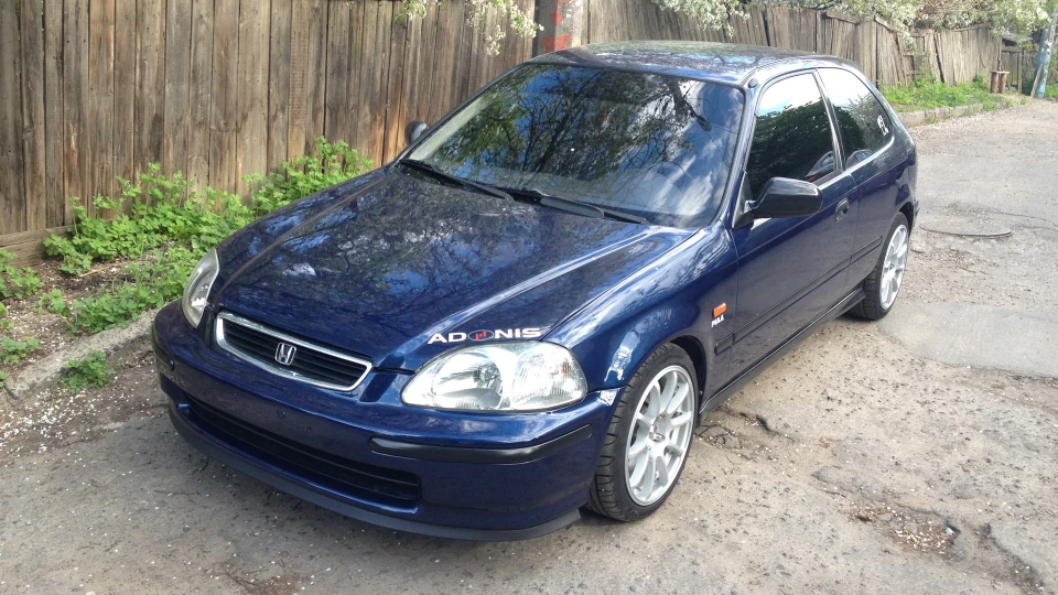 Honda Civic Hatchback ADONIS 4