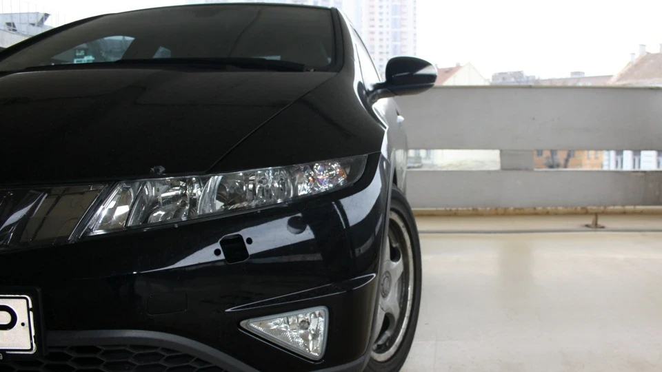 Honda Civic Hatchback black 5d 3
