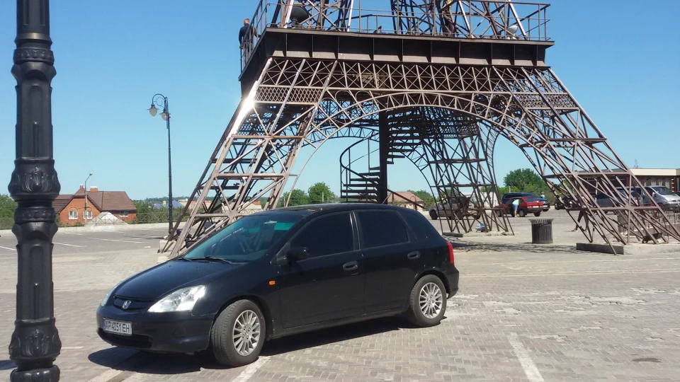 Honda Civic Hatchback Black 4