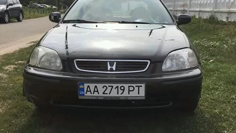 Honda Civic Hatchback чорний ej9 3