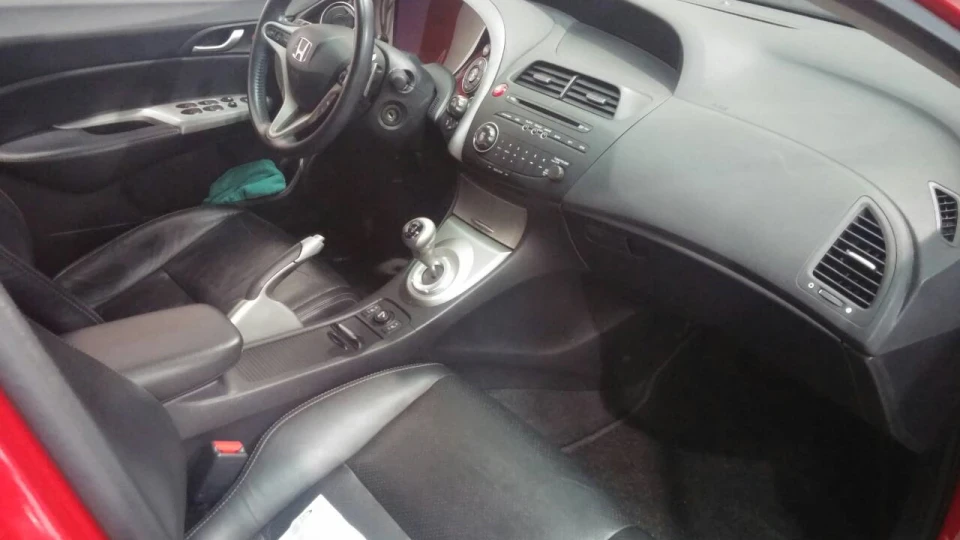 Honda Civic Hatchback D-RED-naughty 3