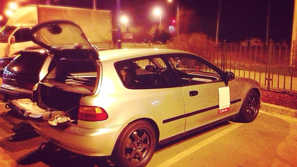 Honda Civic Hatchback D15t 4