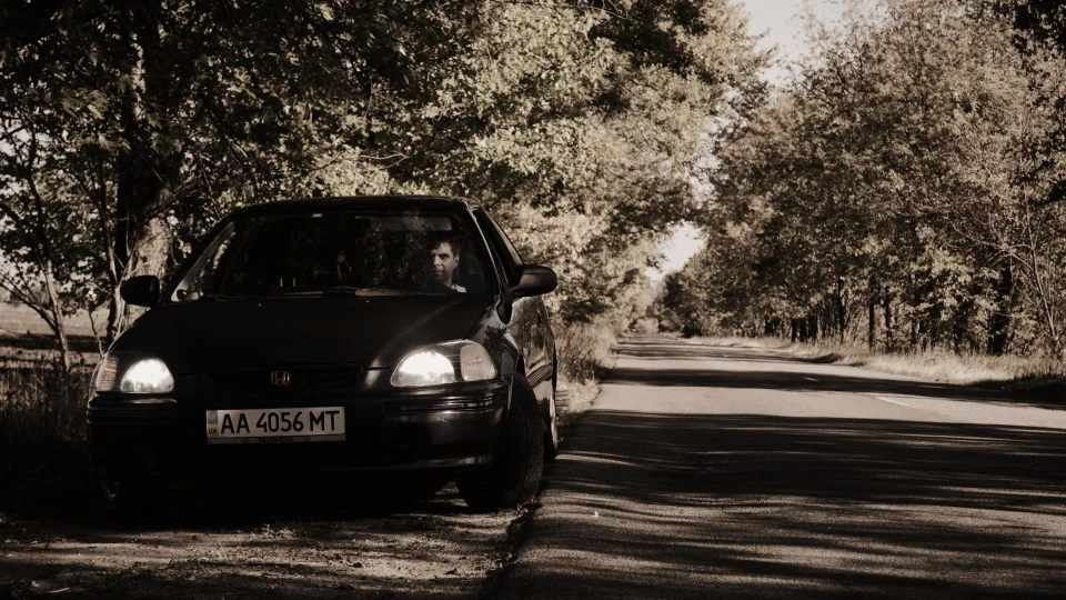 Honda Civic Hatchback D15Z6 4