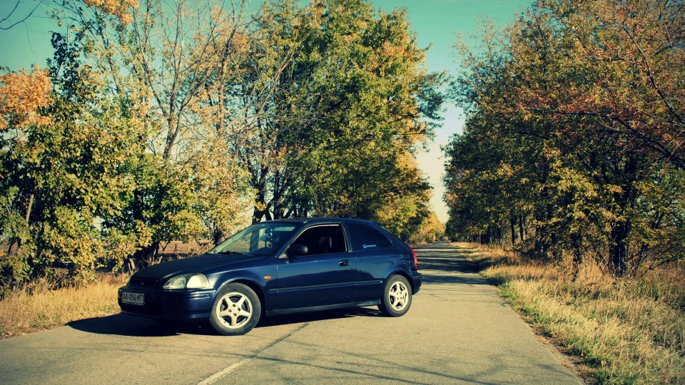 Honda Civic Hatchback D15Z6 5