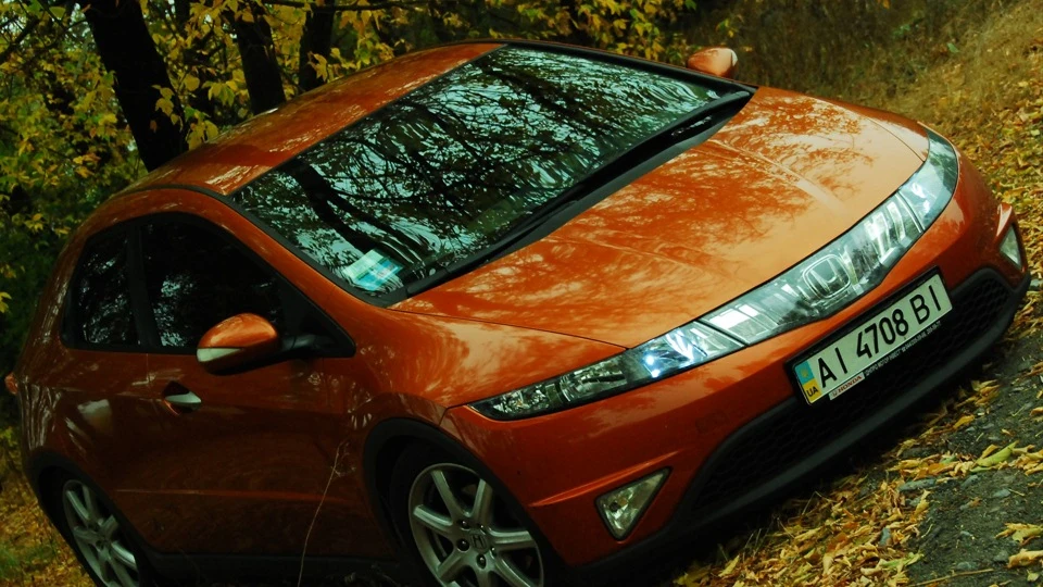 Honda Civic Hatchback Deep Orange 5