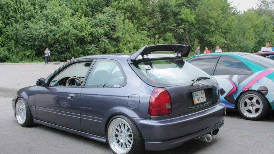 Honda Civic Hatchback Detka 2